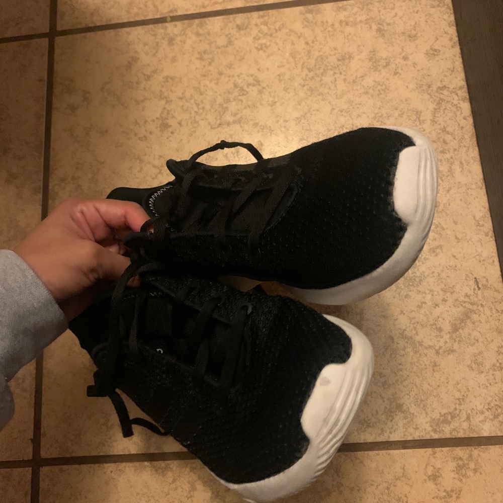 Adidas - Picture 6 of 6